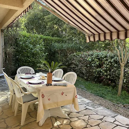 Spacieux, Calme Et Verdure - 7 Pers. Appartamento Saint-Raphaël